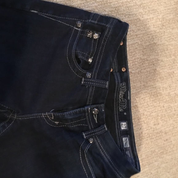 Jeans - Picture 3 of 3